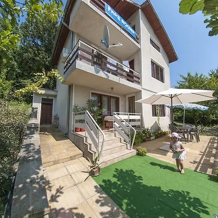 Guest house Sluncho